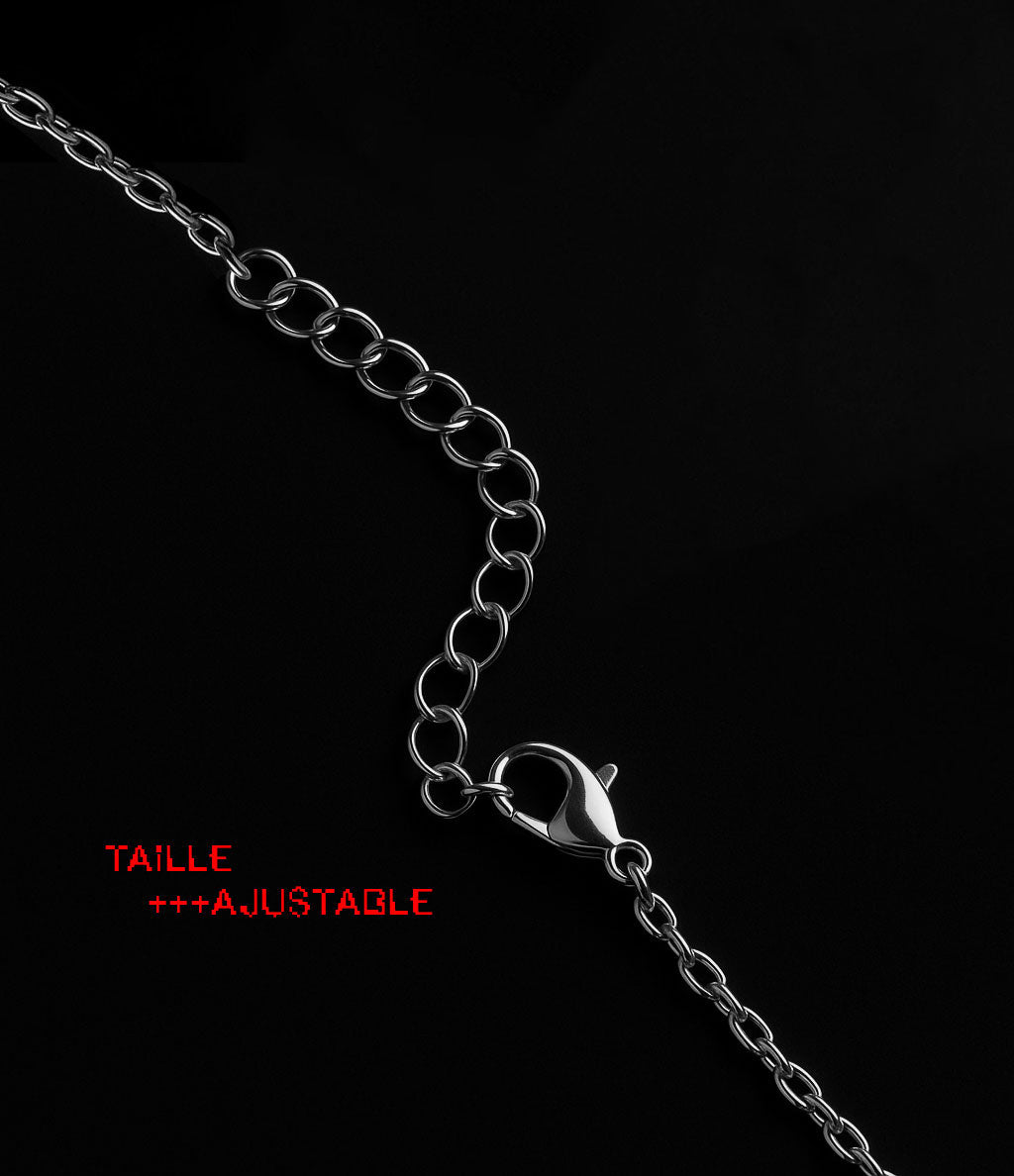 SiLVER NECKLACE