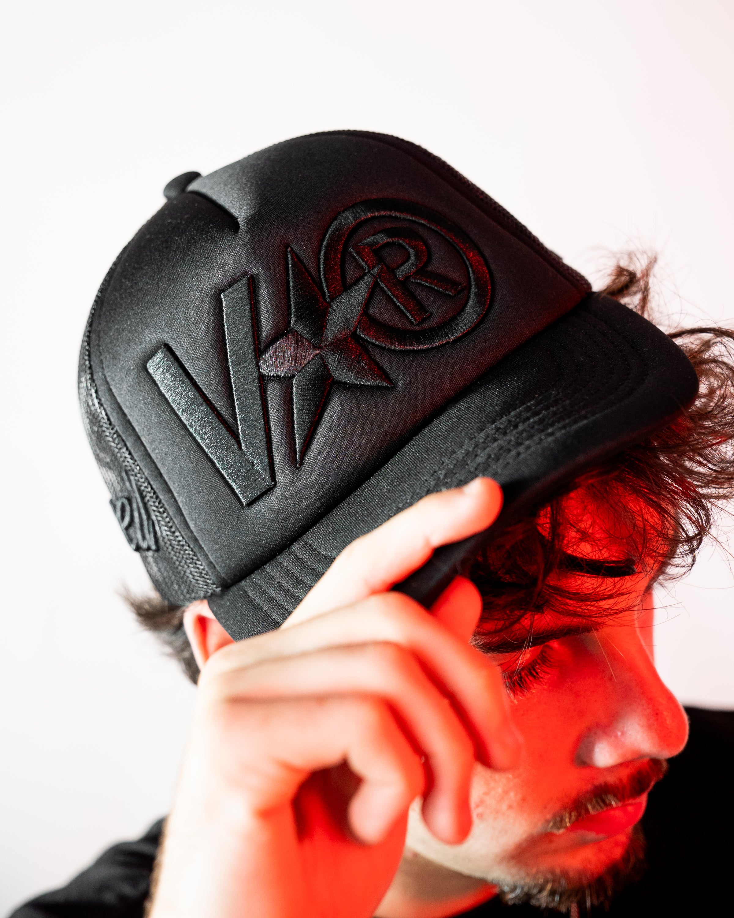 V+ CAP